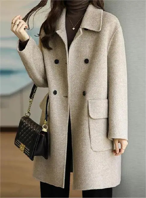 Thyra | Elegant Wool Coat