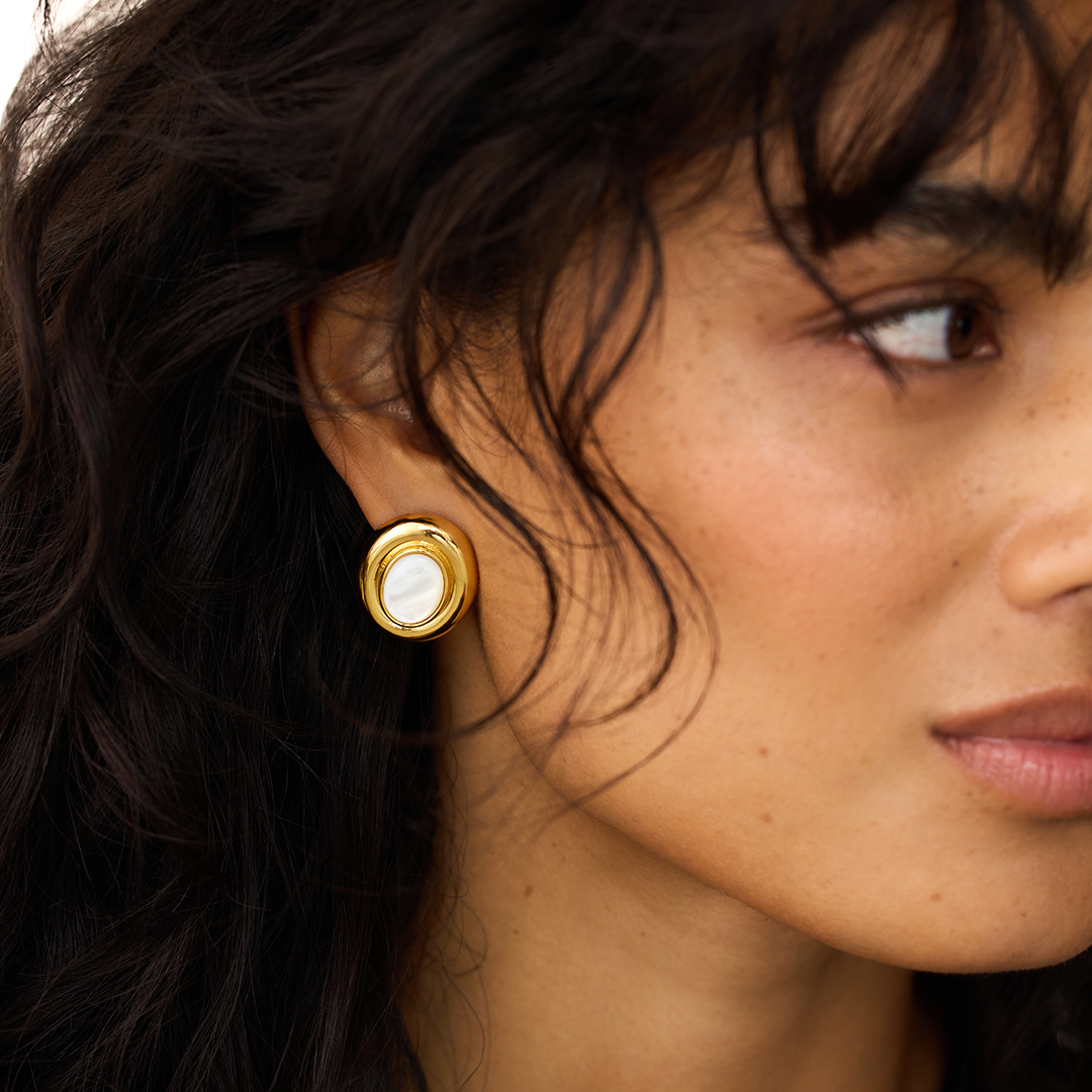 Kayla | Stud Earrings 18k Gold