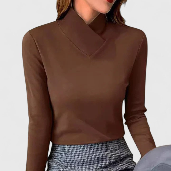Robin | Elegant Turtleneck