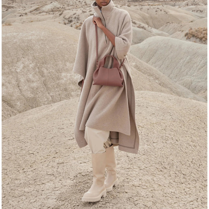 Paula | Stylish Travel Companion