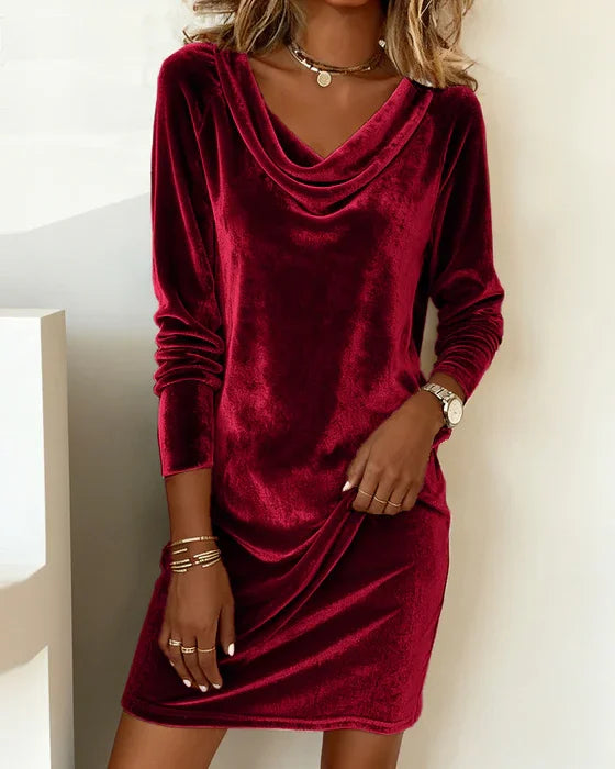 Lunori | Frosina Velvet Dress