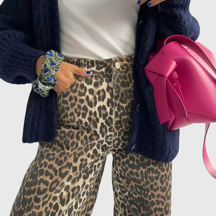 Deanna | Vintage Jeans with Leopard Print