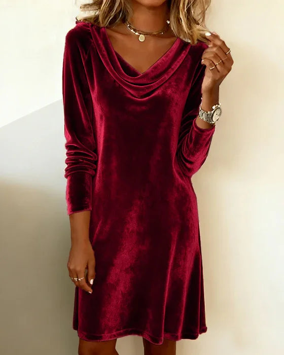 Lunori | Frosina Velvet Dress