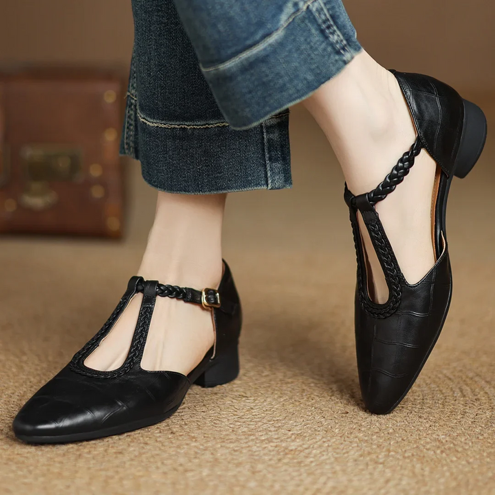 Hannie - Braided Elegance Flats